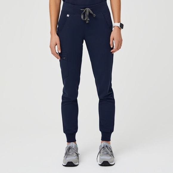 FIGS • Zamora™ Jogger Scrub Pants in Navy Blue, Size XS Petite - Picture 1 of 16